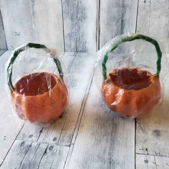 (Set of 2) of Paper Mache Pumpkin Baskets - Picture 1 of 4